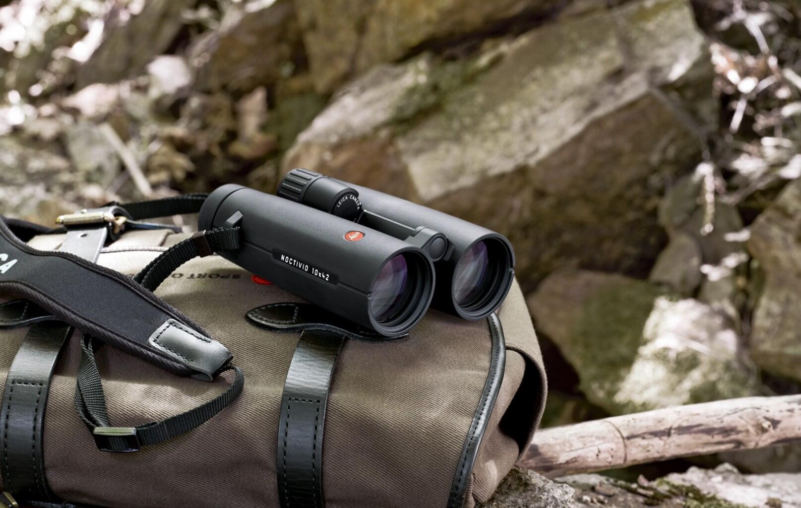 BINOCULARS
