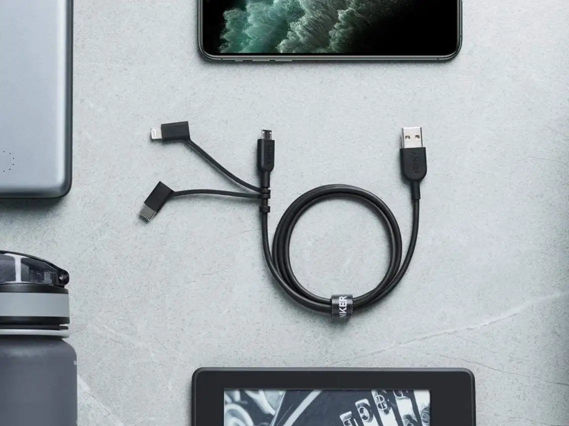 CABLES & ADAPTORS