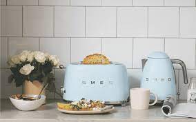 KETTLES & TOASTERS