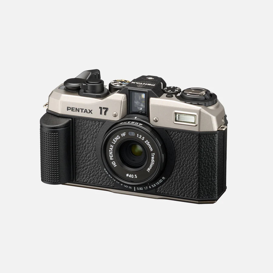 Pentax 17 Dark Silver Body Kit