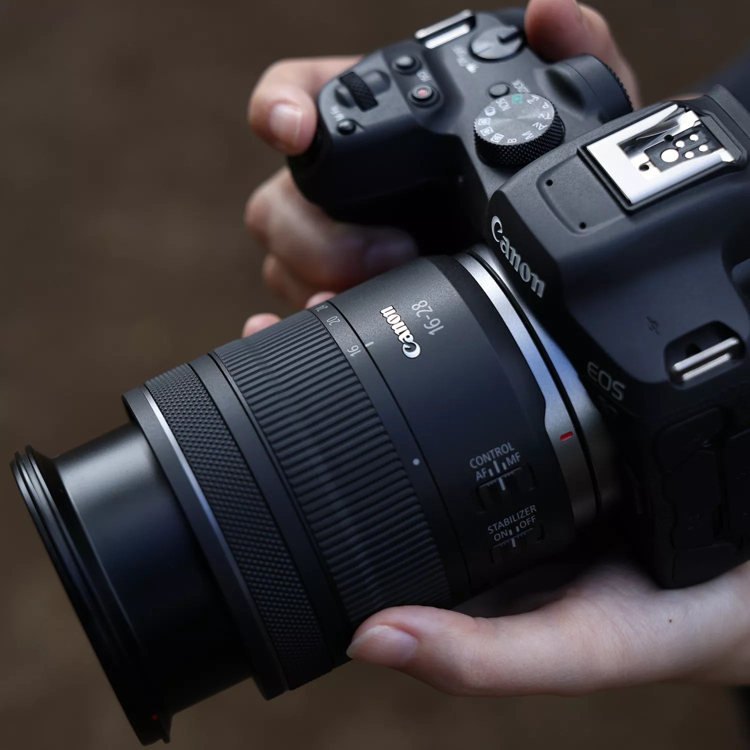 Objetivo Canon RF 16-28 mm f/2,8 IS STM - 6906C005