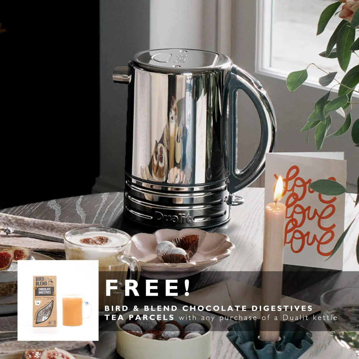 Dualit Architect Kettle 1.5L -  Black body with stainless steel panels