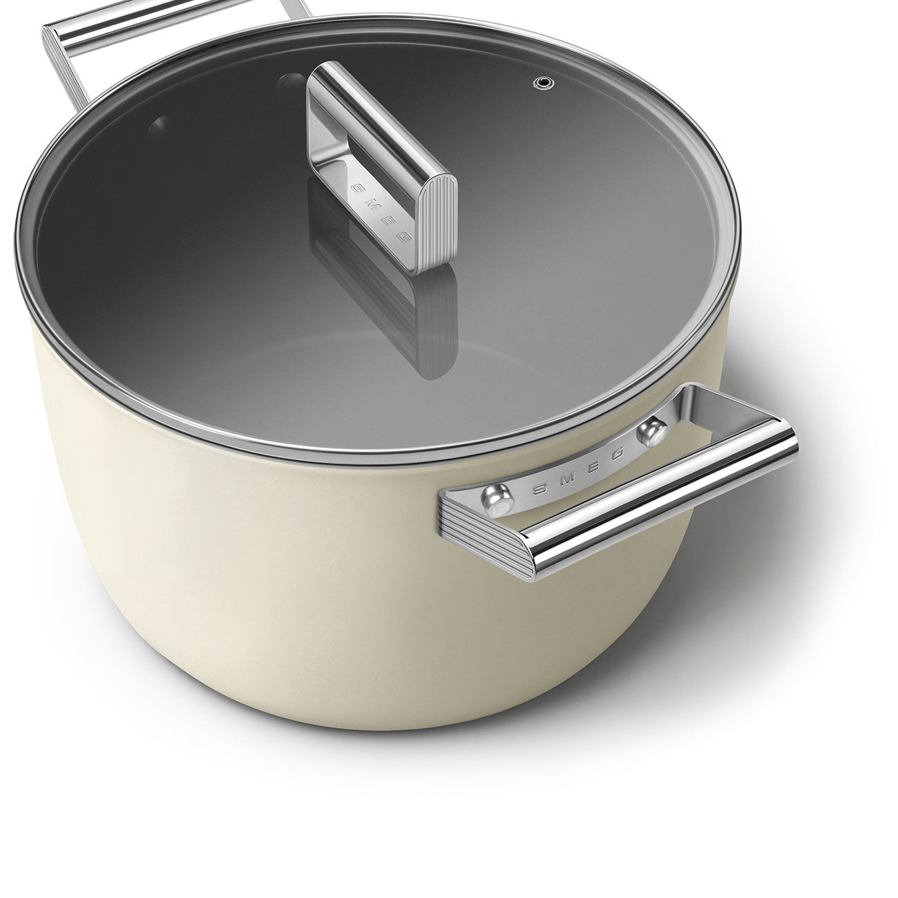 Smeg Non-stick Casserole Dish 26cm With Lid and 2 Handles