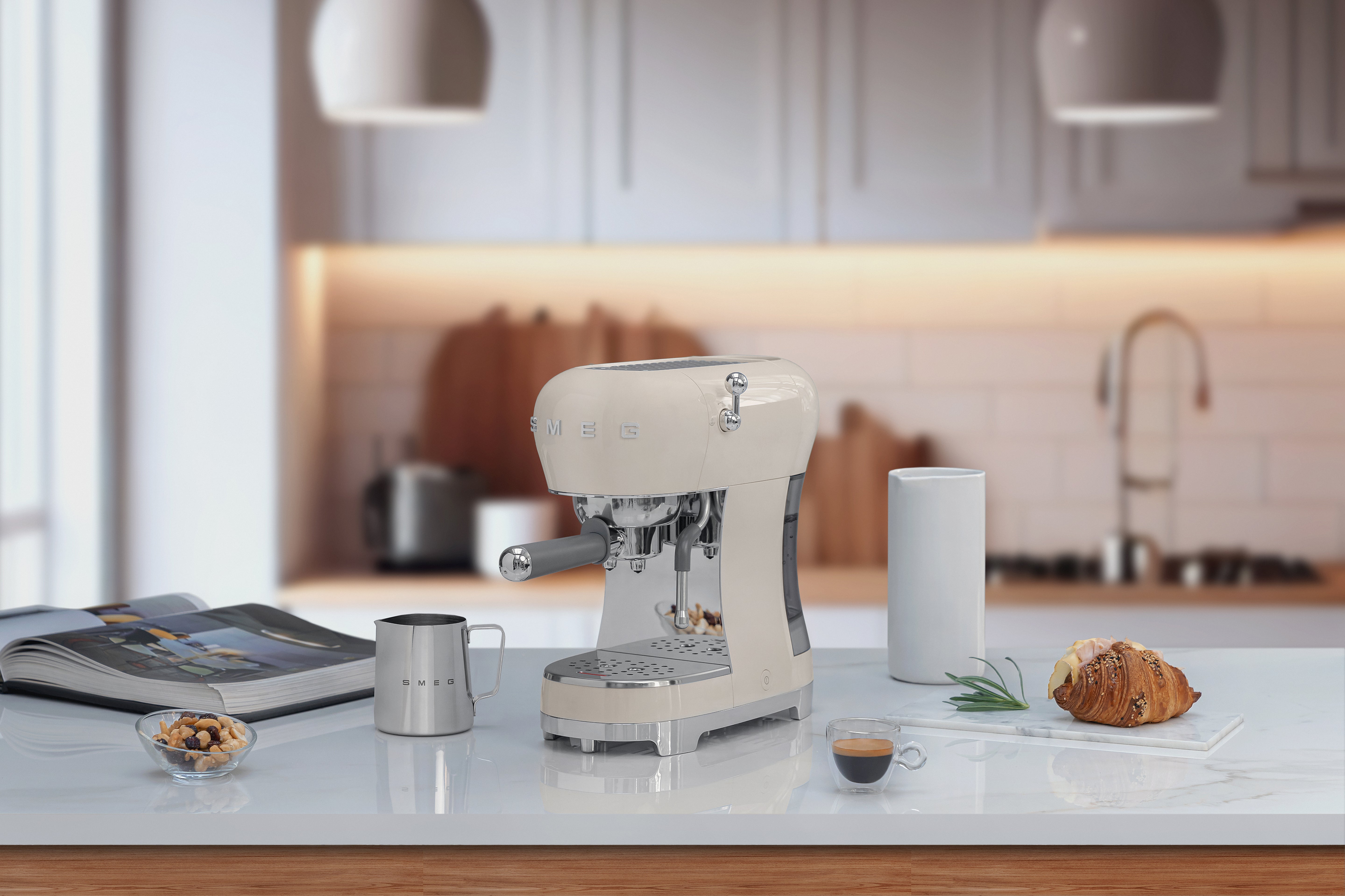 Smeg Espresso Coffee Machine with Steam Wand - ECF02