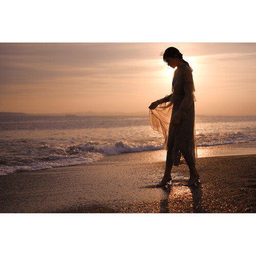 Fujifilm X-T5 Mirrorless Camera with 16-80mm f/4 Lens - Black