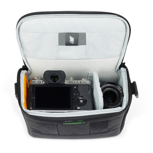 Lowepro Adventura SH 140 III Shoulder Bag - LP37451-PWW