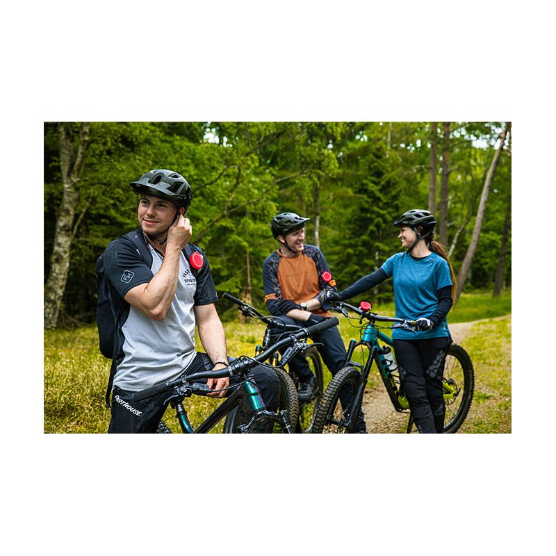 Comunicador de acción Milo 1