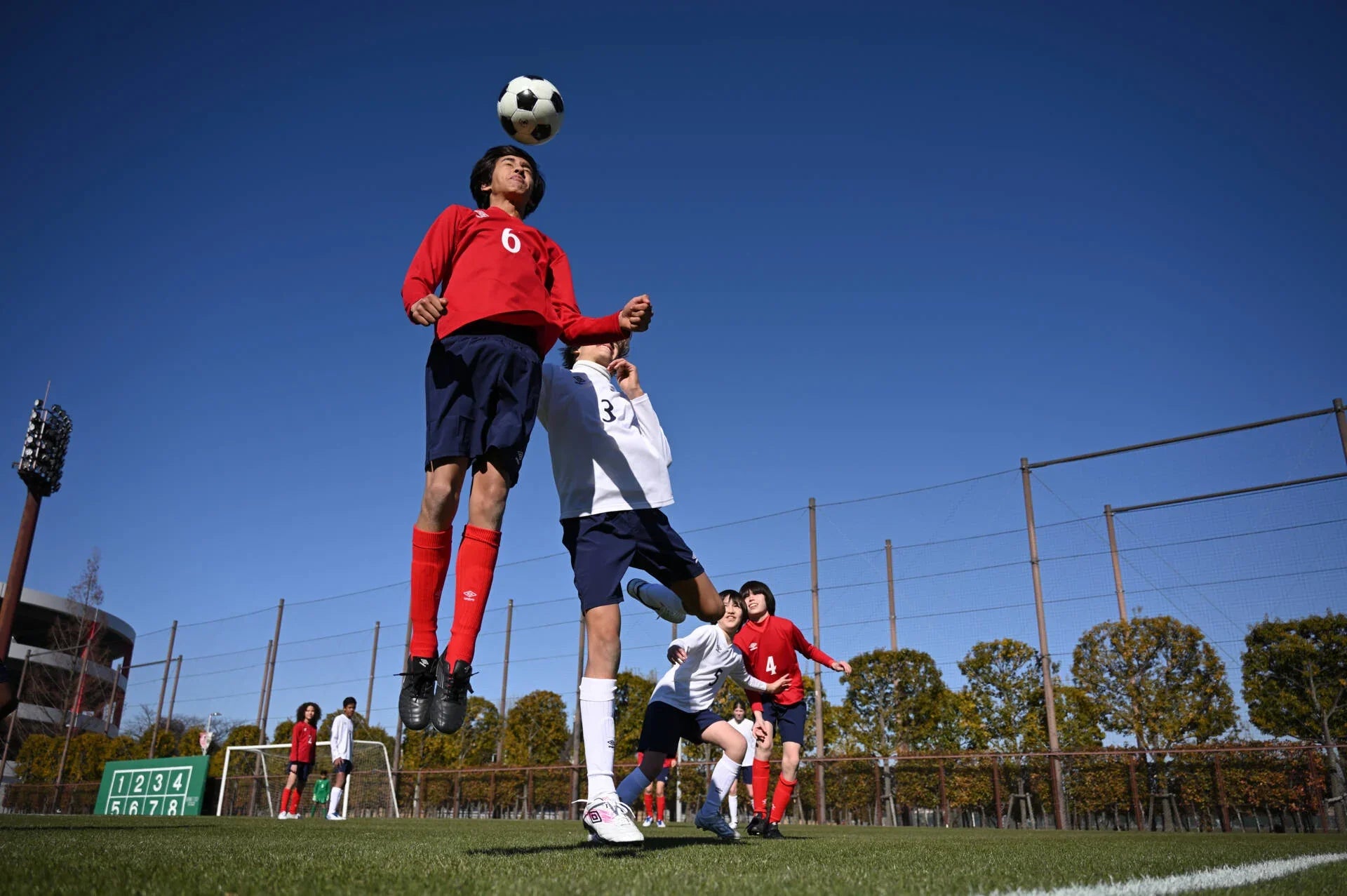 Nikon NIKKOR Z 28-400mm f/4-8 VR Lens