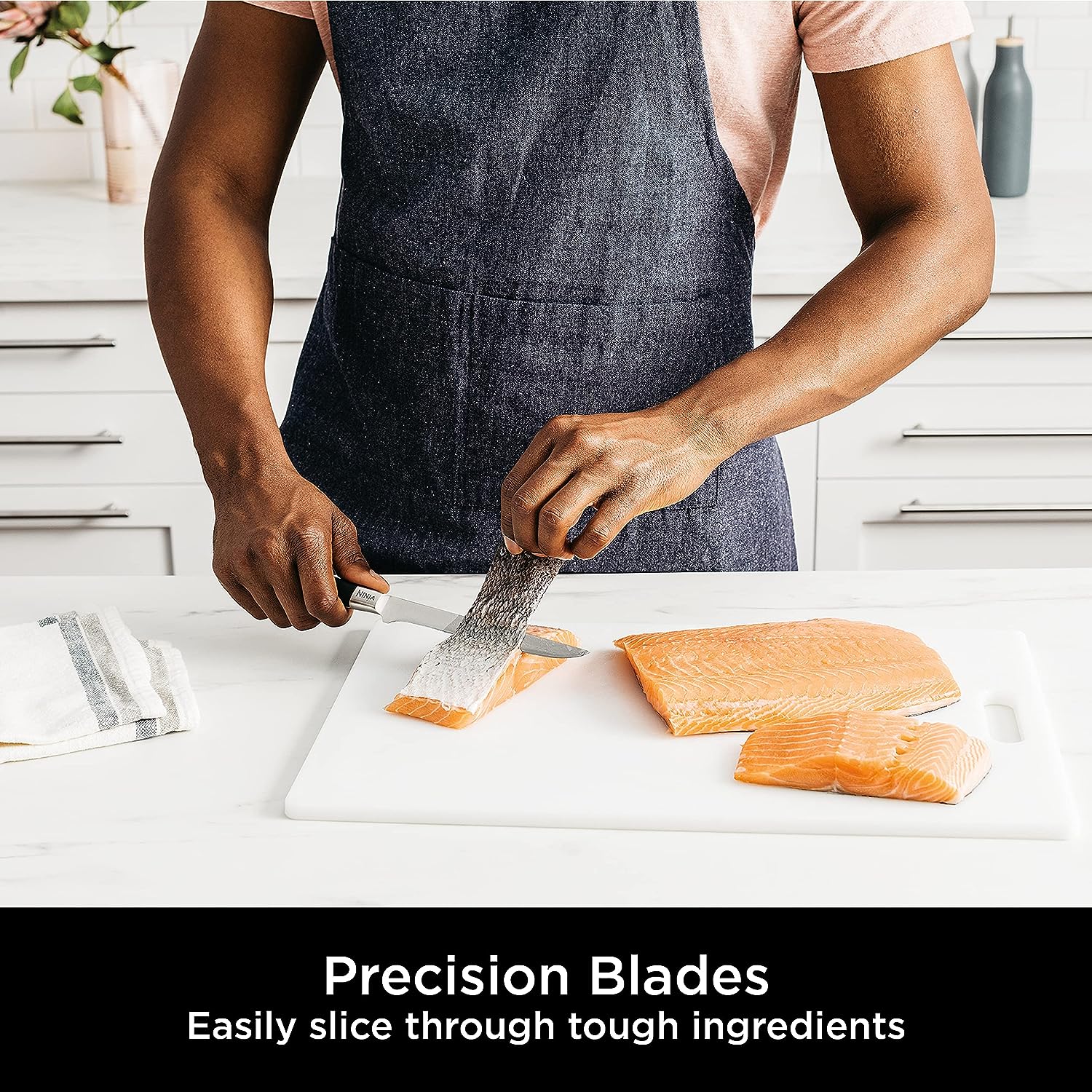 Ninja Foodi StaySharp Knife Block with Integrated Sharpener 6-Piece Set - K32006