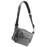 Peak Design Everyday Sling 3L v2