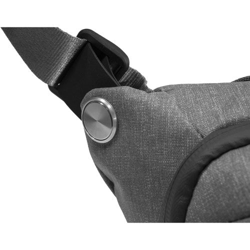 Peak Design Everyday Sling 3L v2