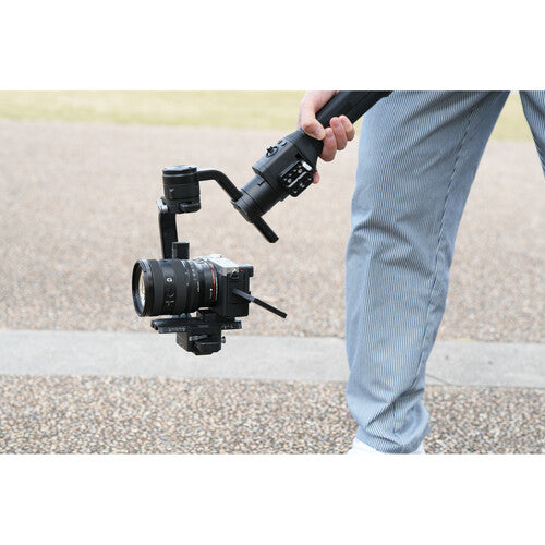 Sony FE 20-70mm f/4 G Lens
