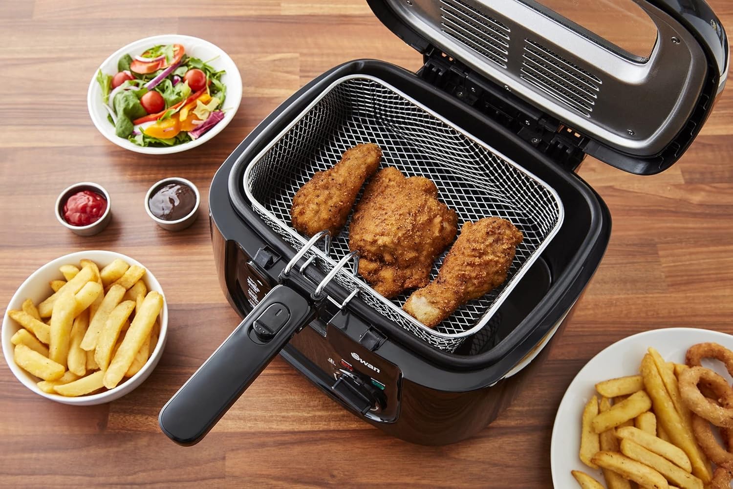 Swan 2.5 Litre Deep Fat Fryer with Viewing Window, Easy Clean, Adjustable temperature control, 1800 W, White | SD6080N