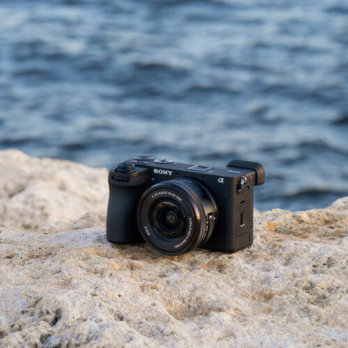 Sony a6700 Mirrorless Camera with 18-135mm f/3.5-5.6 OSS Lens Kit