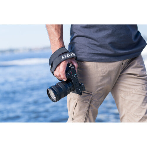 Sony a6700 Mirrorless Camera with 18-135mm f/3.5-5.6 OSS Lens Kit