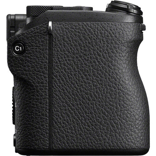 Sony a6700 Mirrorless Camera with 18-135mm f/3.5-5.6 OSS Lens Kit