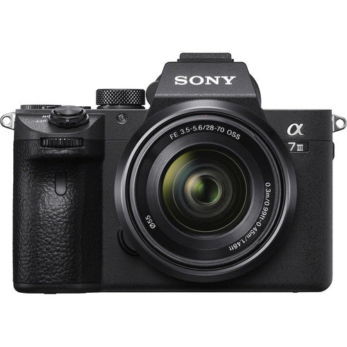Cuerpo Sony A7 III + lente FE 28-70 mm f/3,5-5,6 OSS