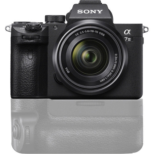 Cuerpo Sony A7 III + lente FE 28-70 mm f/3,5-5,6 OSS