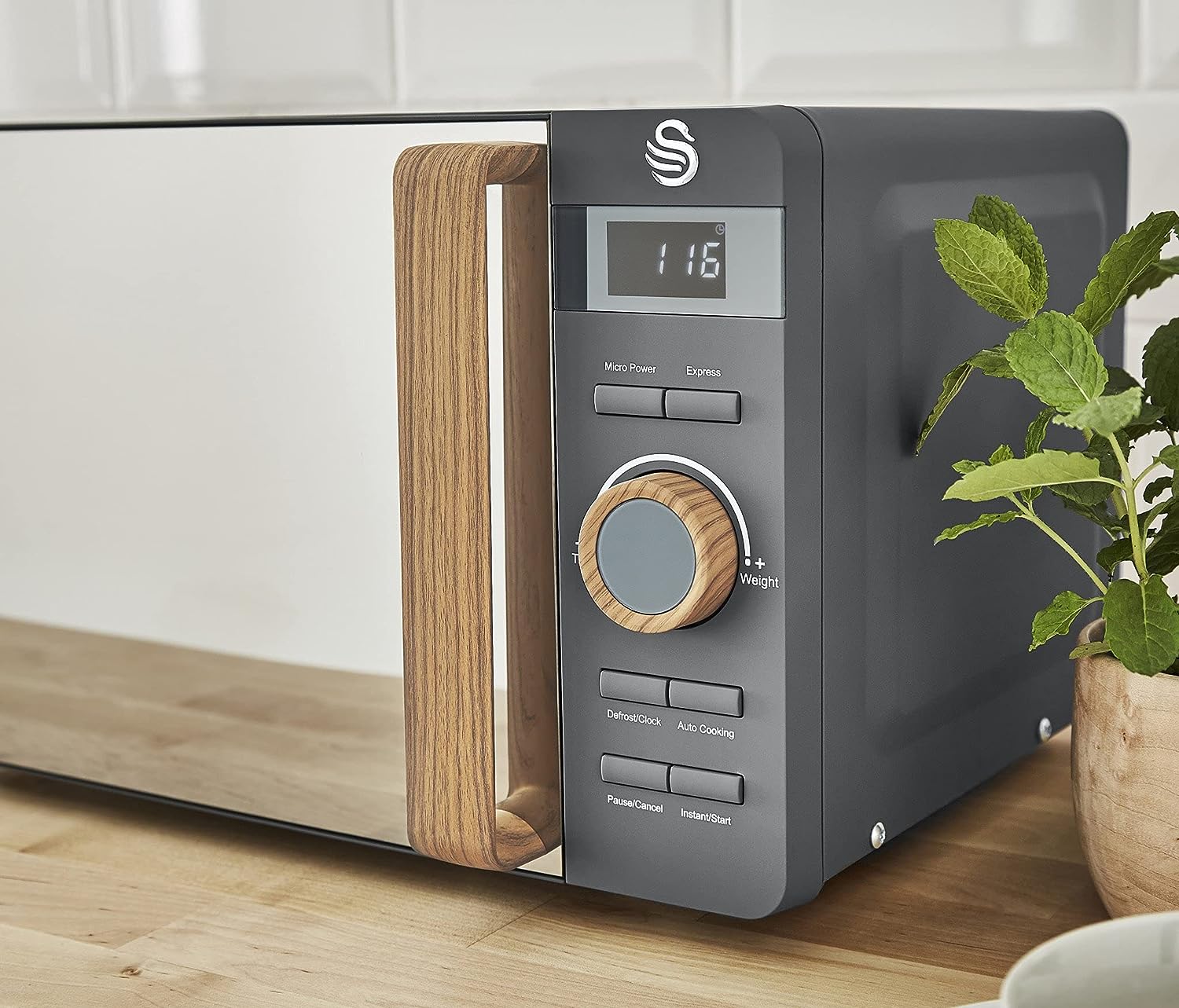 Swan 20L Nordic Digital Microwave - SM22036