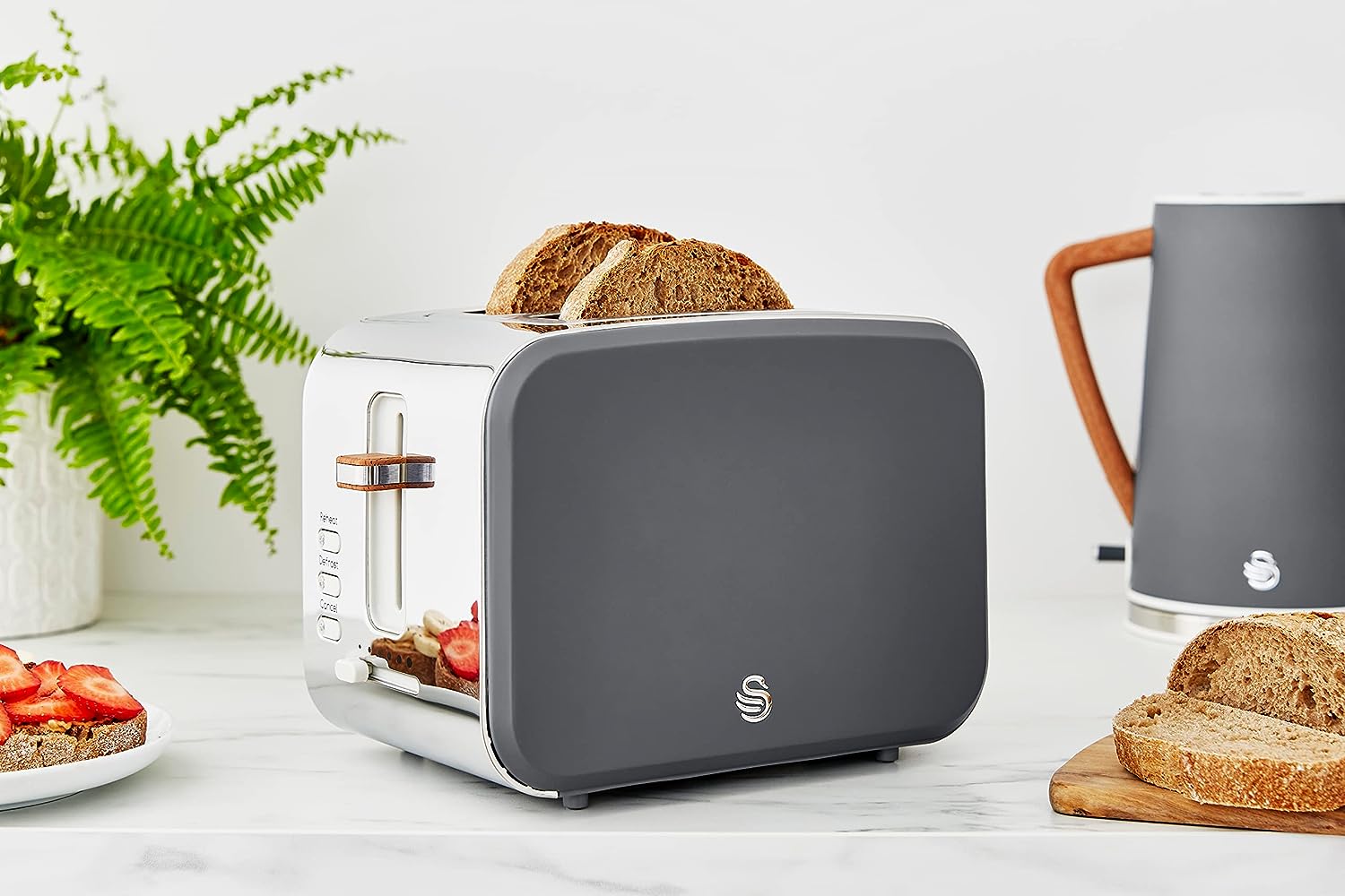 Swan Nordic 2-Slice Toaster