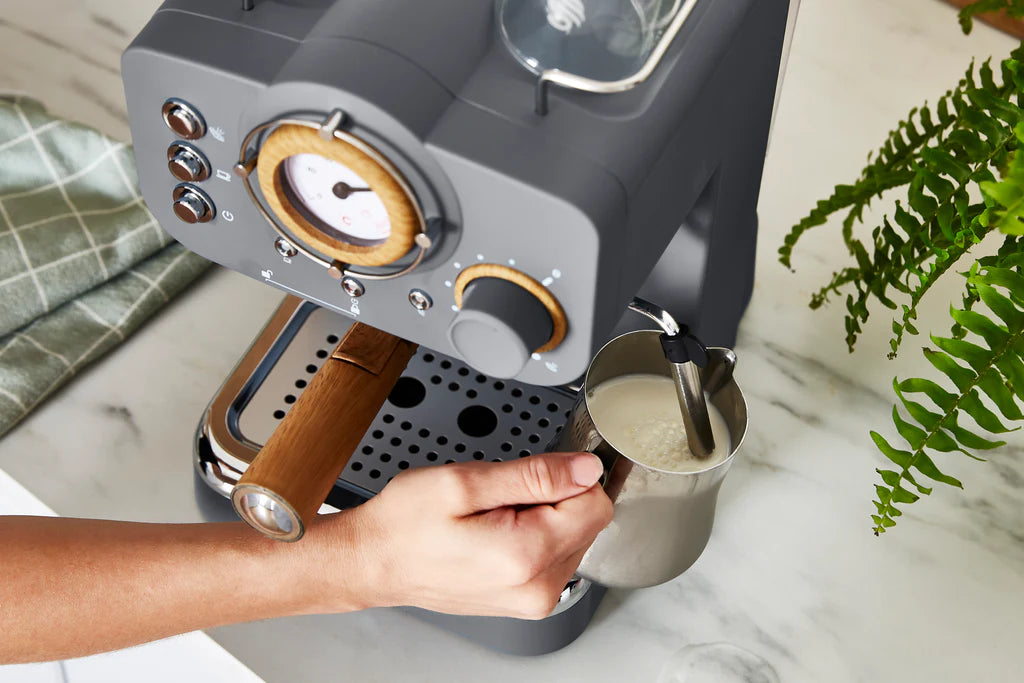 Swan Nordic Pump Espresso Coffee Machine - SK22110