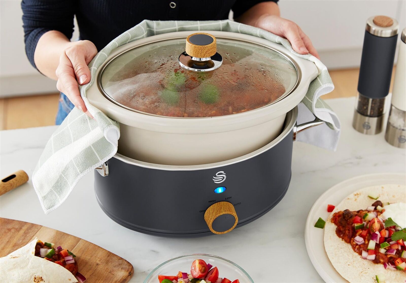 Swan SF17021 Nordic 3.5L Slow Cooker