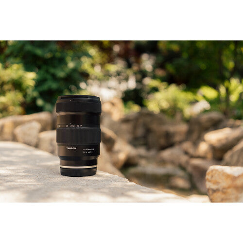 Objetivo Tamron 17-50 mm f/4 Di III VXD para montura Sony E