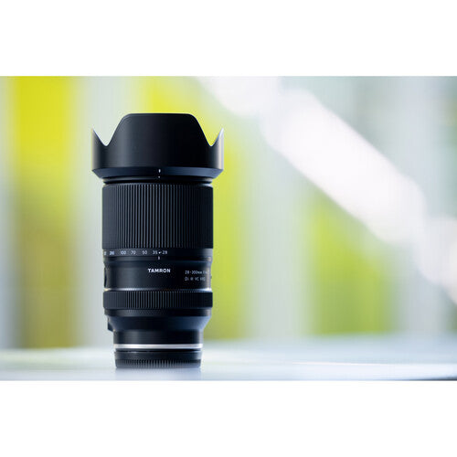 Objetivo Tamron 28-300 mm f/4-7.1 Di III VC VXD para Sony E