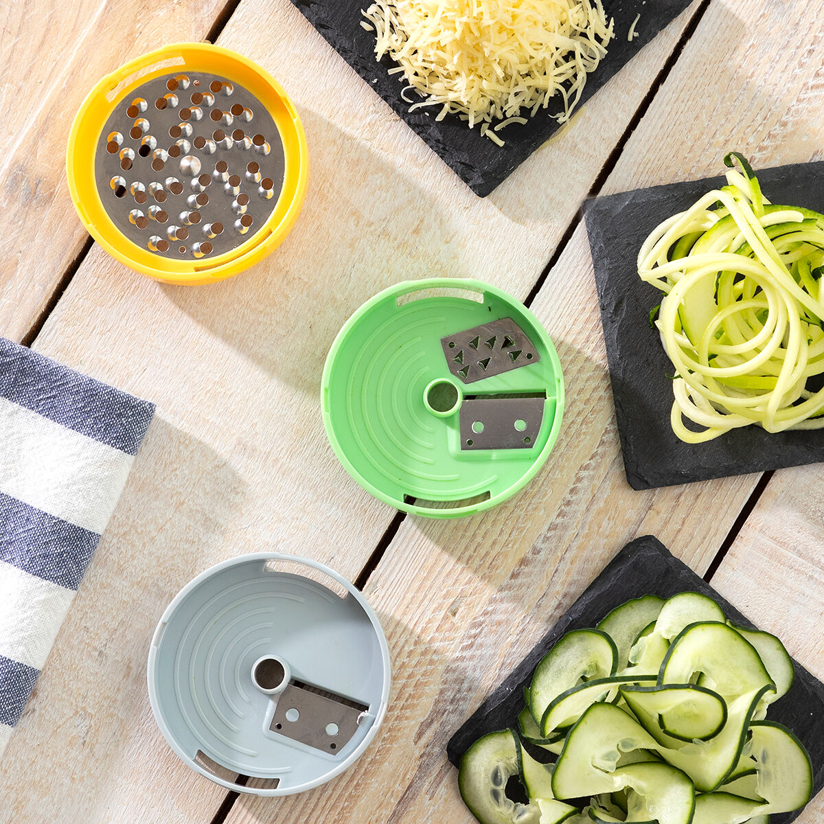Vigizer InnovaGoods vegetable spiral cutter and grater with recipes