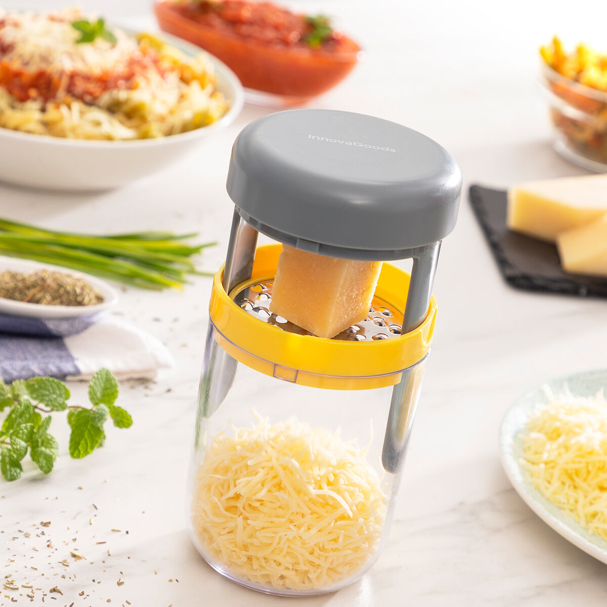 Vigizer InnovaGoods vegetable spiral cutter and grater with recipes