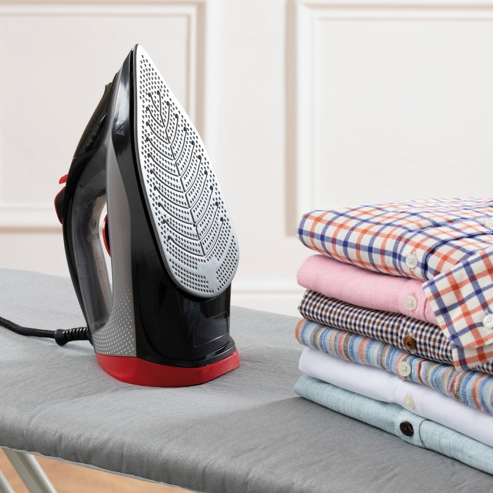 Daewoo 2600W Ultra-Glide Steam Iron
