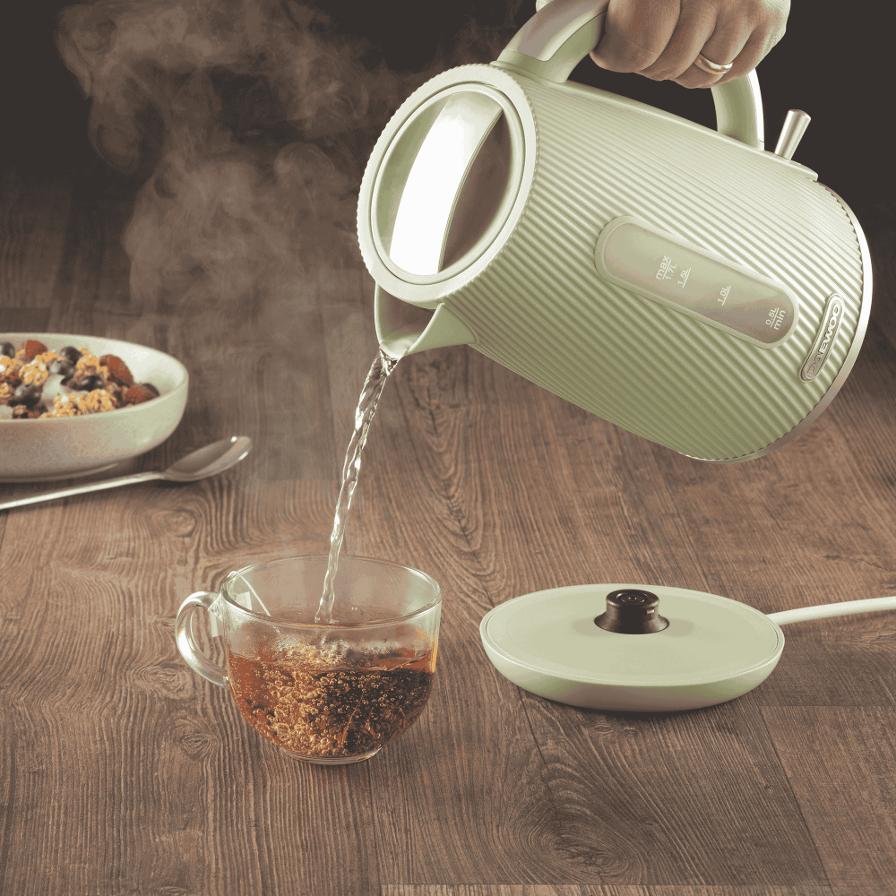 Daewoo Sage Cascade 1.7L Jug Kettle