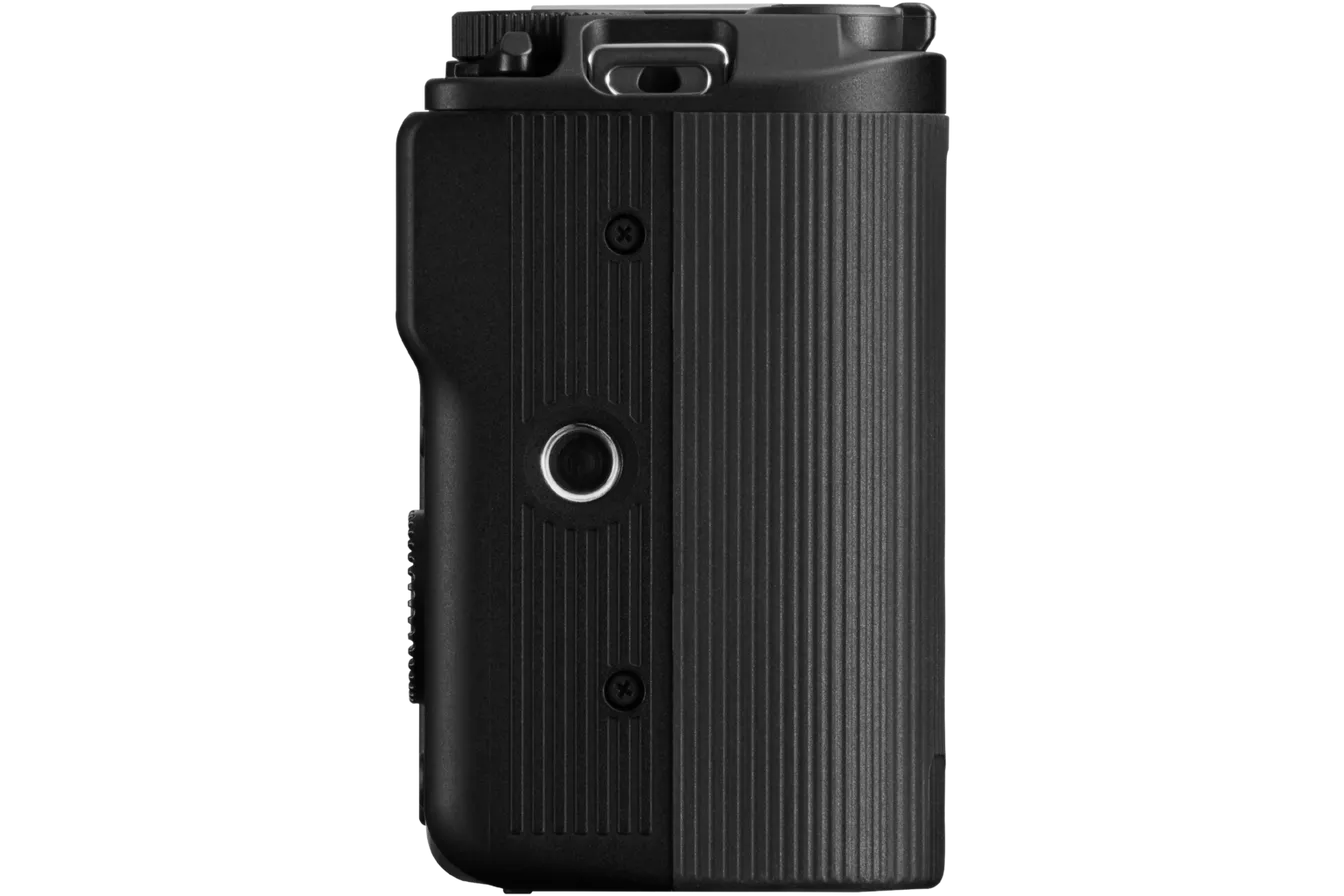 Canon EOS R50V Camera + RF-S 14-30mm F4-6.3 Lens