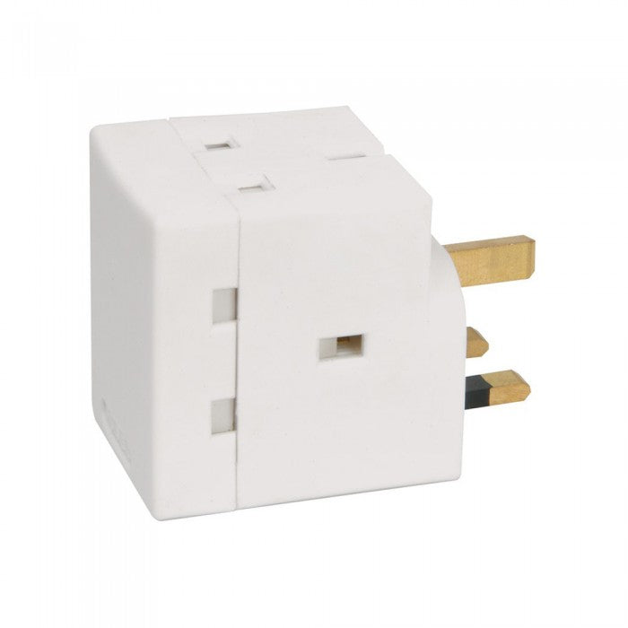 Adaptador con fusible Omega de 3 vías