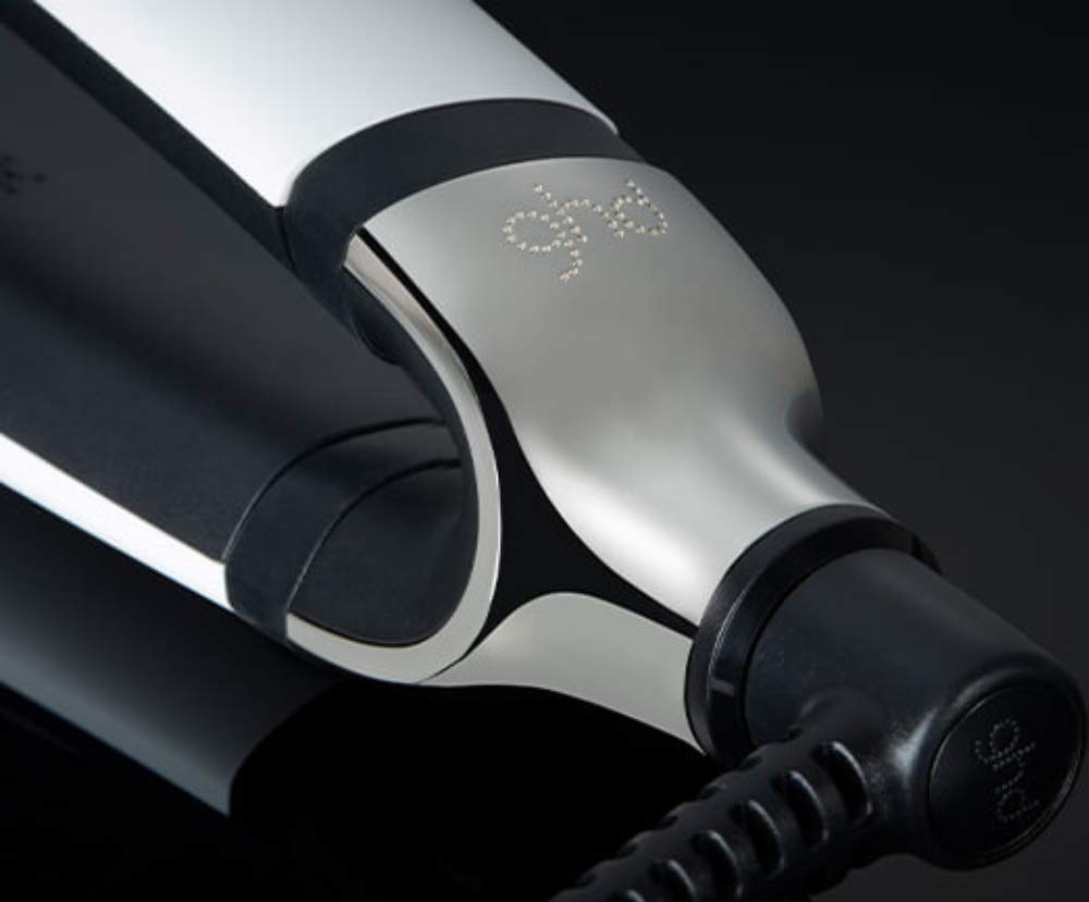 ghd Platinum+ Professional Styler | White