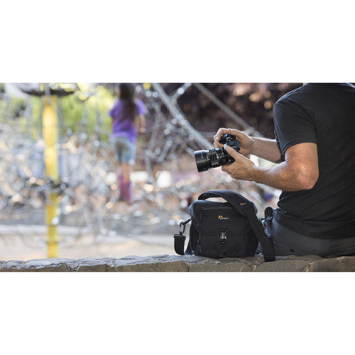 Bolsa para cámara Lowepro Nova 140 AW II | Negra - LP37117-PWW
