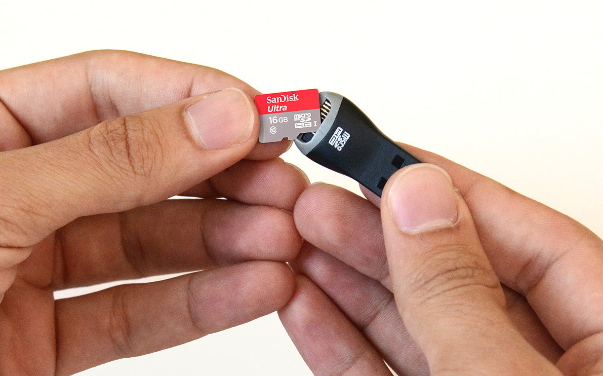Lector de tarjetas microSD USB SanDisk MobileMate
