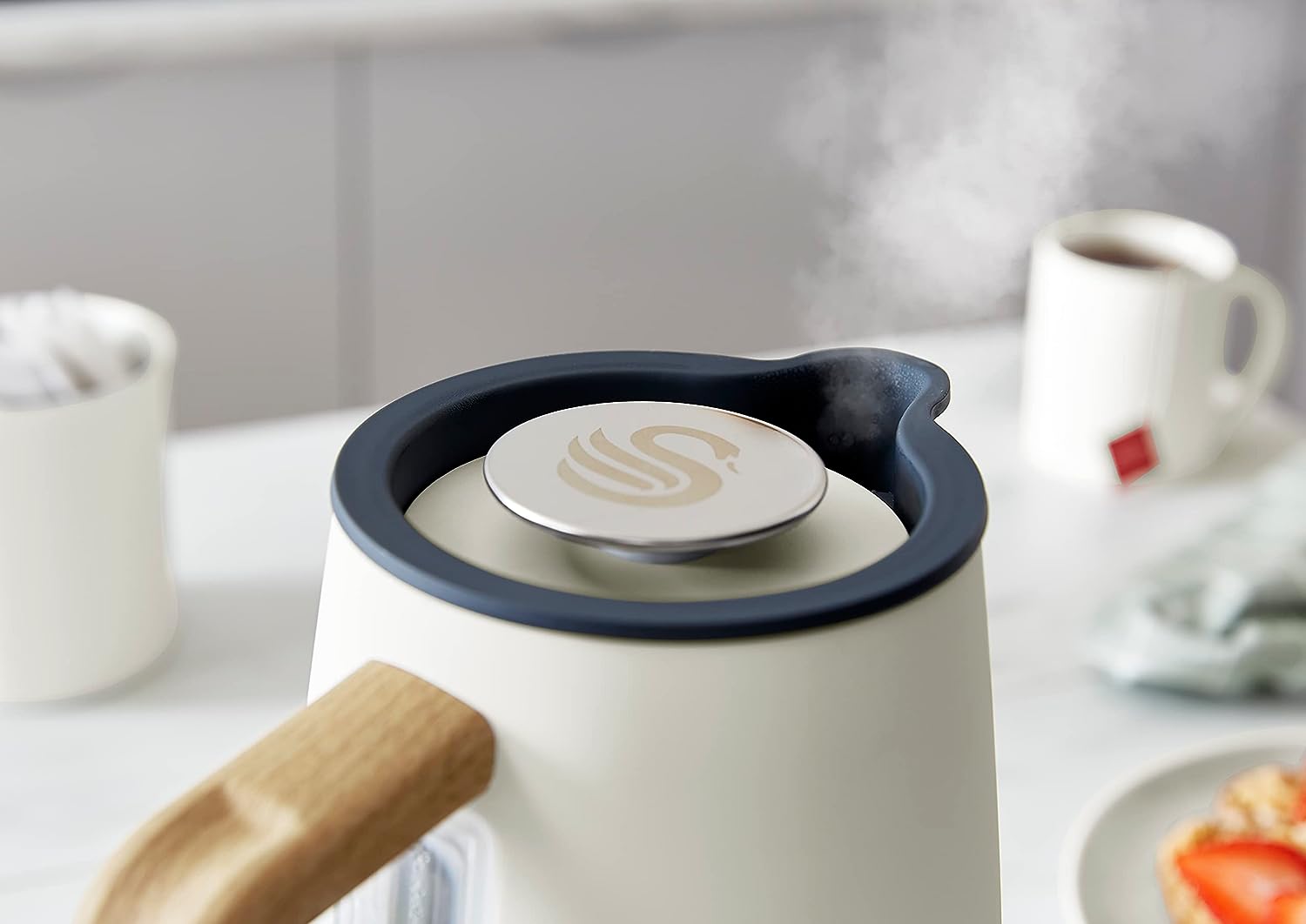 Swan Nordic Cordless 1.7L Kettle