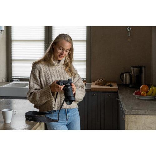 Objetivo Tamron 18-300 mm f/3,5-6,3 Di III-A VC VXD para montura Sony E 